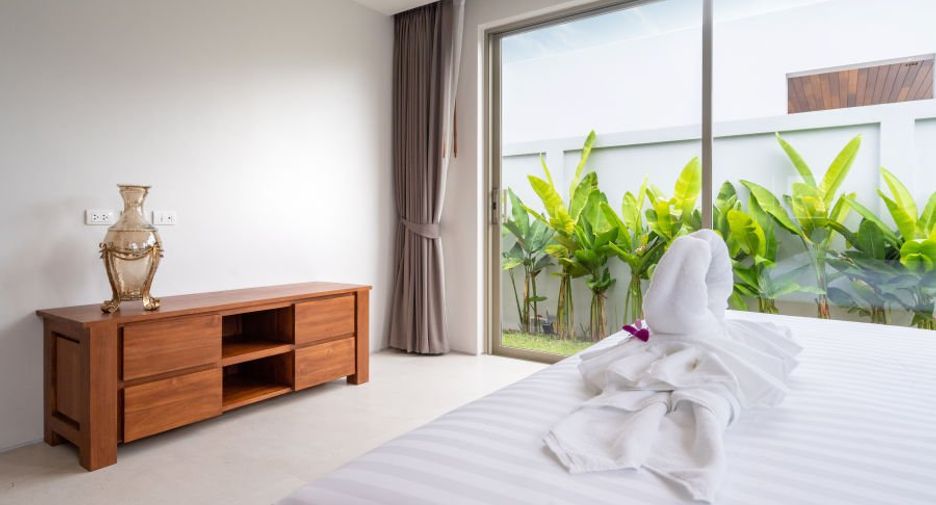 For rent and for sale 4 bedrooms villa in Thalang, Phuket
