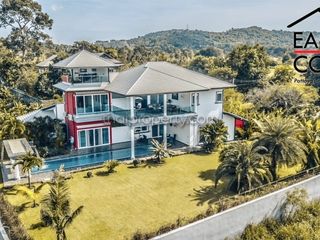 For sale 4 bed house in Sattahip, Chonburi