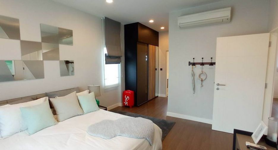 For rent 3 bed house in Bang Kapi, Bangkok