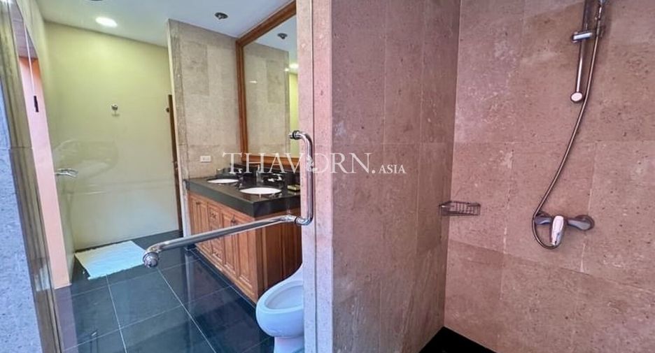 À vendre 3 chambres maison à Na Jomtien, Pattaya