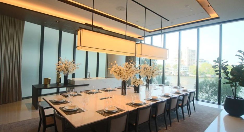 For sale 2 bed condo in Khlong San, Bangkok
