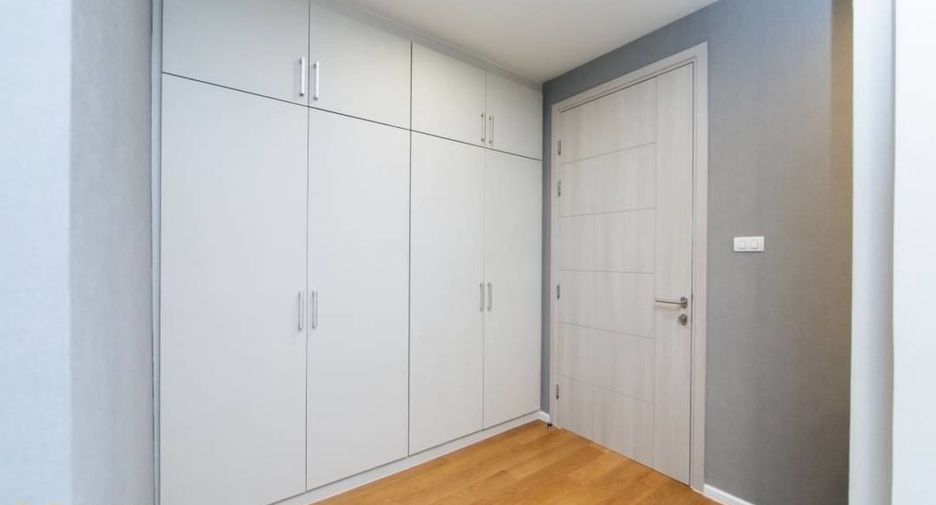 For rent and for sale 2 bedrooms condo in Watthana, Bangkok