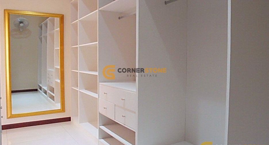 For rent and for sale 4 bedrooms house in East Pattaya, Pattaya