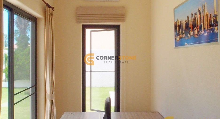 For rent and for sale 4 bedrooms house in East Pattaya, Pattaya