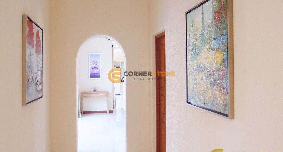For rent and for sale 4 bedrooms house in East Pattaya, Pattaya