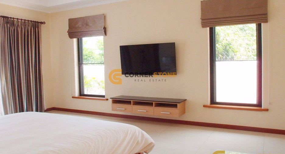 For rent and for sale 4 bedrooms house in East Pattaya, Pattaya
