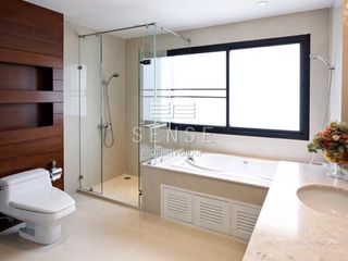 Wohnung zur Miete mit 4 Zimmer in Khlong Toei, Bangkok