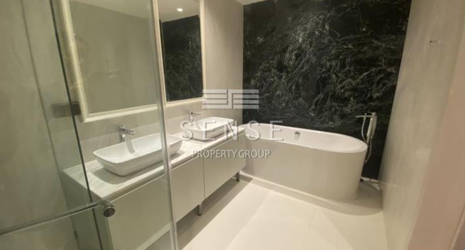 For rent 3 bedrooms condo in Watthana, Bangkok