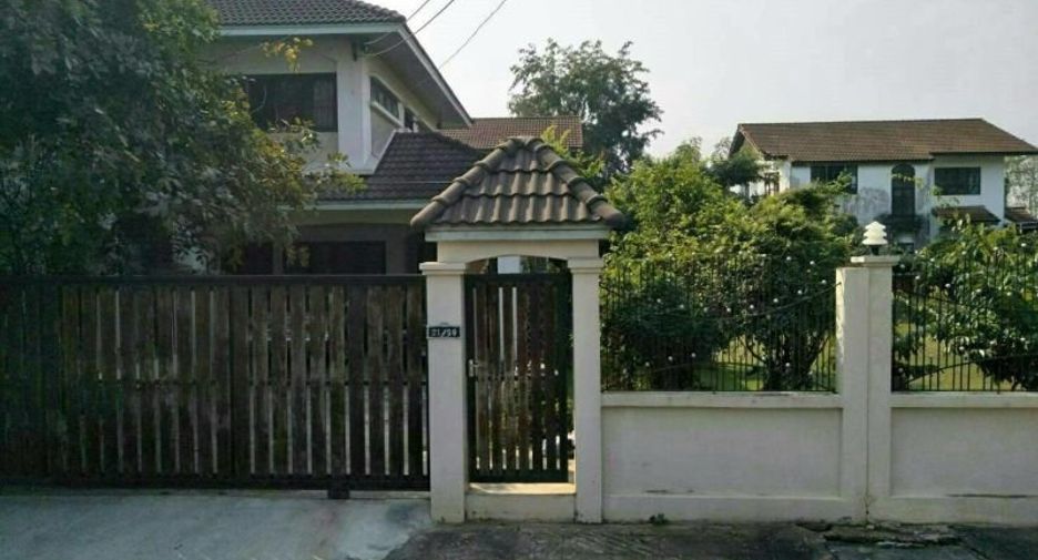 For sale 3 Beds house in Thawi Watthana, Bangkok