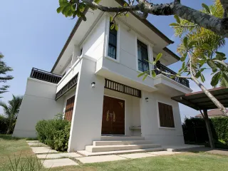 For sale 4 bed house in Hua Hin, Prachuap Khiri Khan
