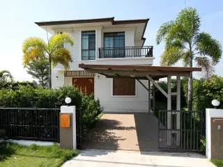 For sale 4 bed house in Hua Hin, Prachuap Khiri Khan