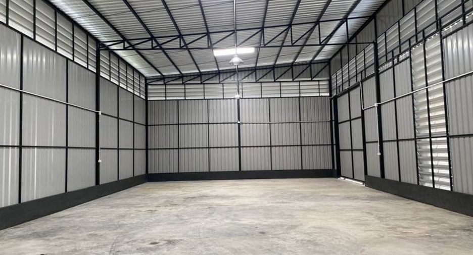 For rent warehouse in Lat Phrao, Bangkok