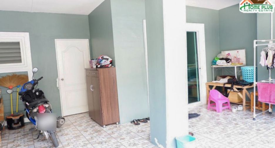 Casa adosada en venta de 3 habitaciones en Khlong Luang, Pathum Thani