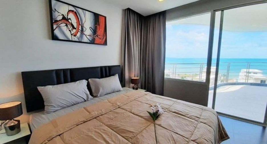 For sale 3 bedrooms condo in Bang Lamung, Chonburi