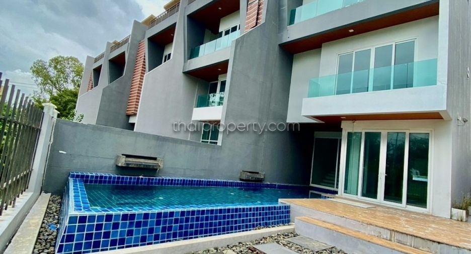 For sale 27 Beds house in North Pattaya, Pattaya