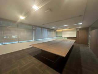 For rent 1 bed office in Khlong Toei, Bangkok