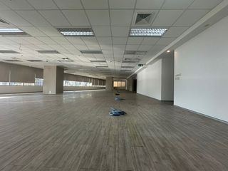 For rent 1 bed office in Khlong Toei, Bangkok