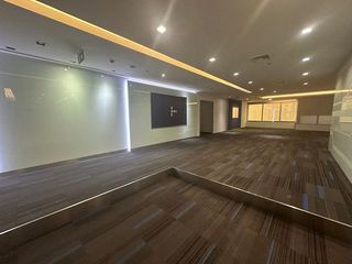 For rent 1 bed office in Khlong Toei, Bangkok