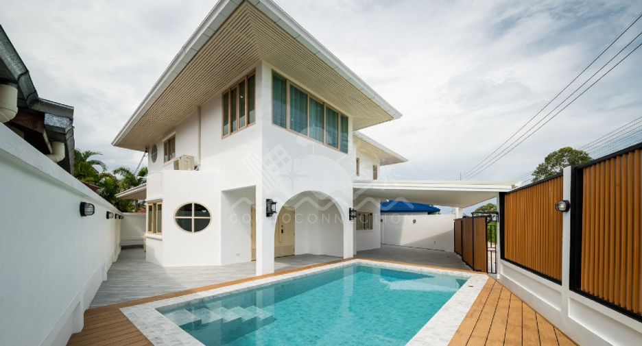 For sale 4 bed villa in Na Jomtien, Pattaya