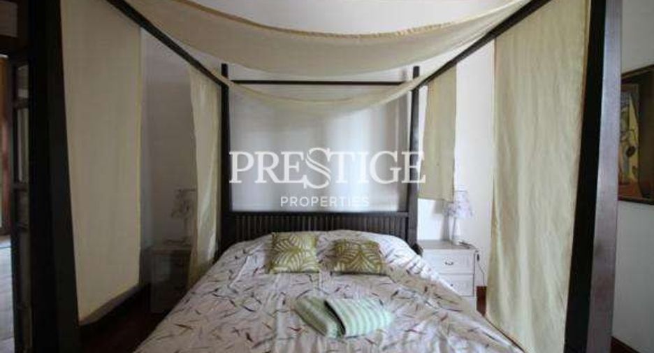 Haus zum Kauf mit 4 Zimmer in Bang Lamung, Chonburi
