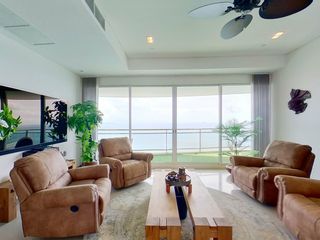 For sale 3 bed condo in Bang Lamung, Chonburi