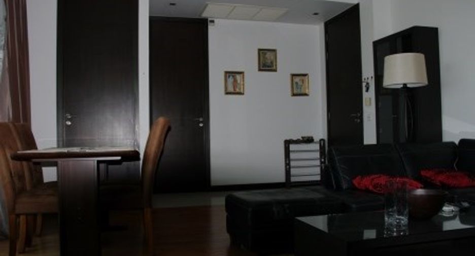 For sale and for rent 2 bed condo in Yan Nawa, Bangkok