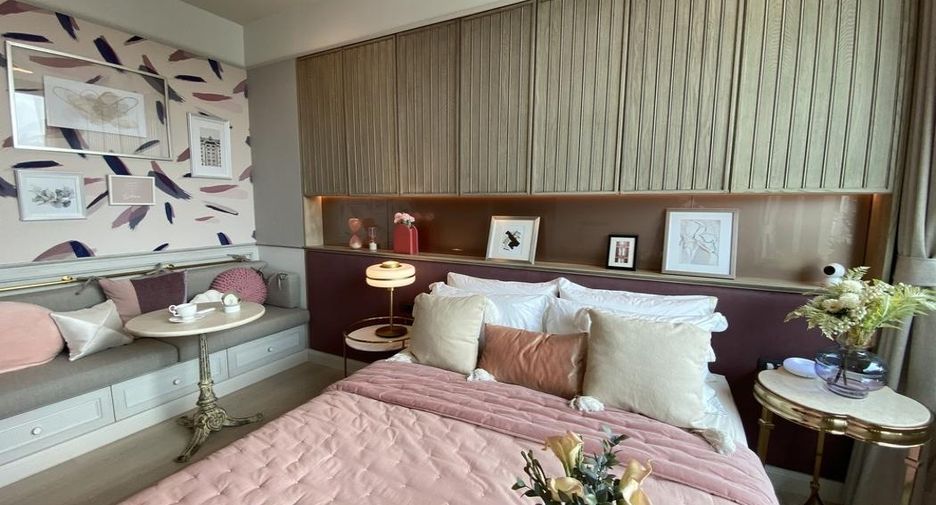Casa en venta de 4 habitaciones en Din Daeng, Bangkok