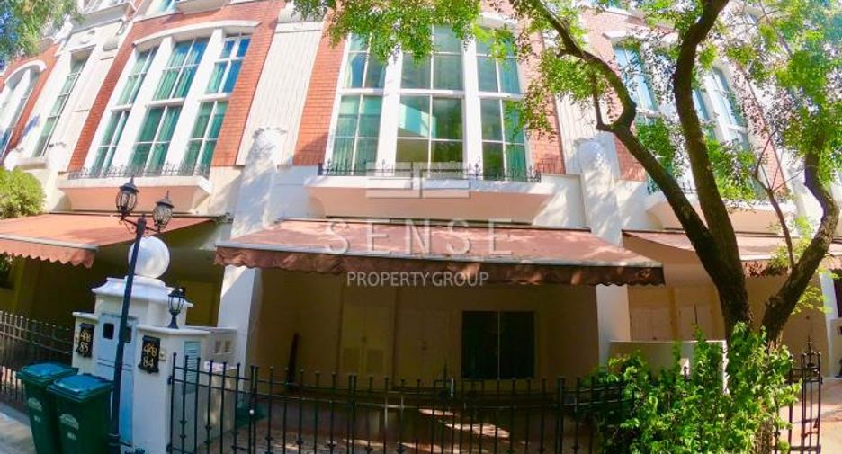 For rent 4 bedrooms townhouse in Ratchathewi, Bangkok