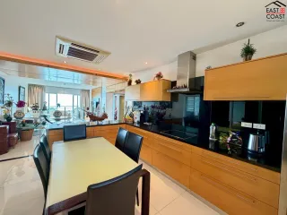 Продажа 3 спальни кондо в Na Jomtien, Паттайя