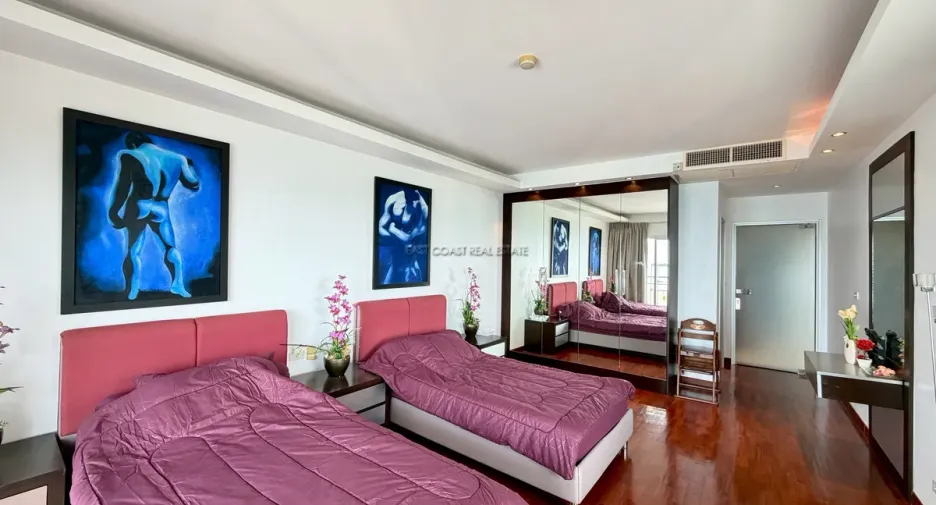 Продажа 3 спальни кондо в Na Jomtien, Паттайя