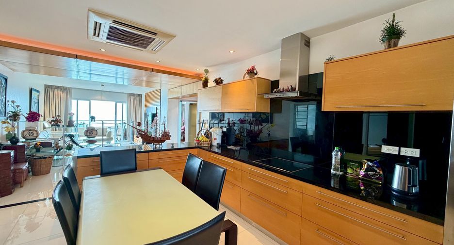 À vendre 3 chambres condo à Sattahip, Chonburi