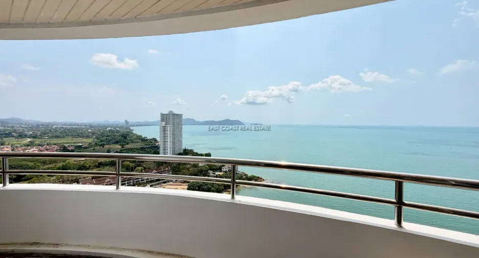 Продажа 3 спальни кондо в Na Jomtien, Паттайя