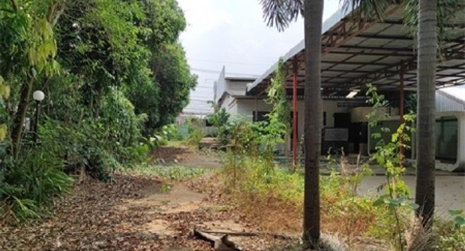 For sale office in Mueang Sisaket, Sisaket