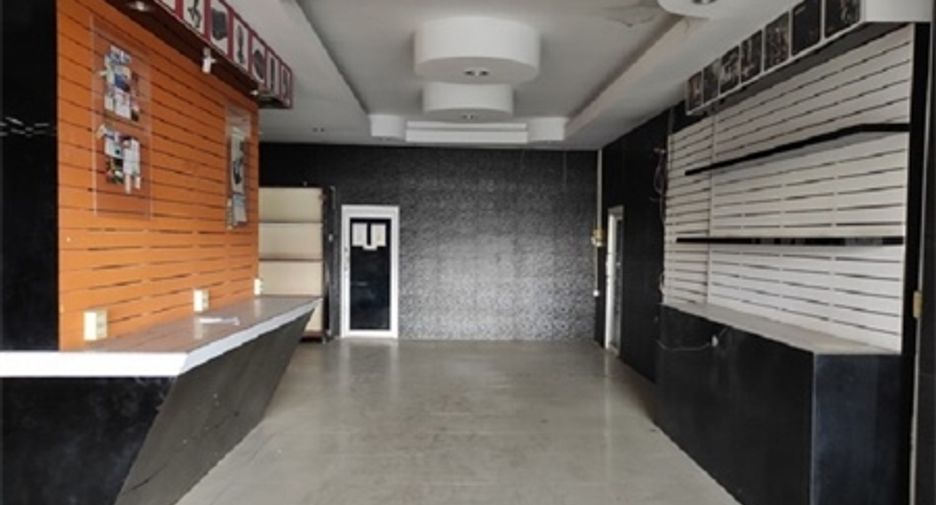 For sale office in Mueang Sisaket, Sisaket