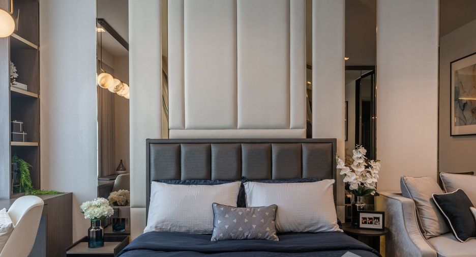 For sale studio condo in Pathum Wan, Bangkok