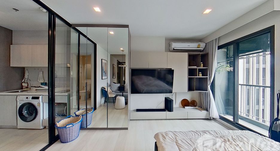 For sale studio condo in Pathum Wan, Bangkok