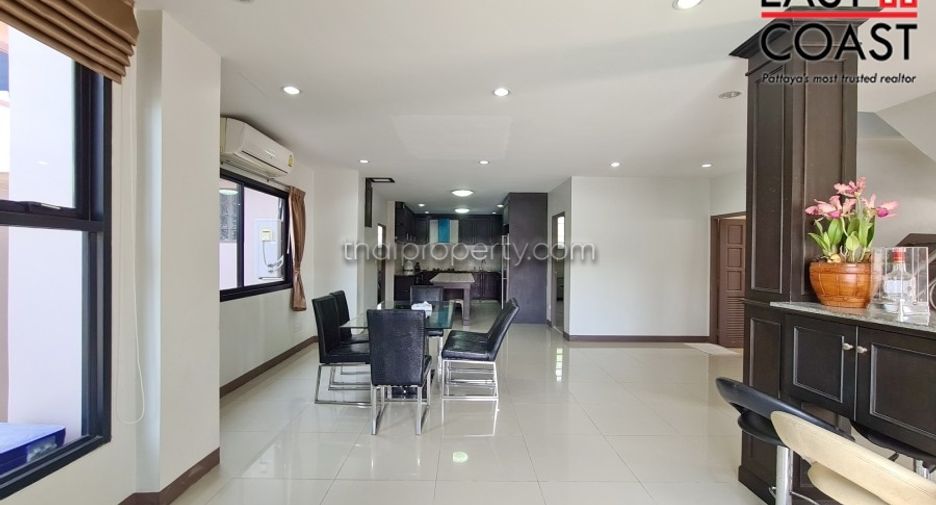 For sale 6 ベッドルーム house in Bang Lamung, Chonburi