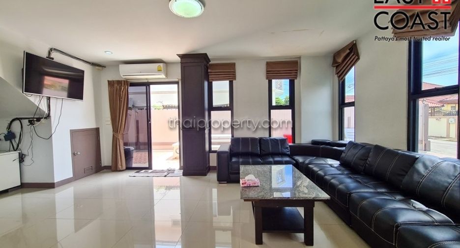 For sale 6 ベッドルーム house in Bang Lamung, Chonburi