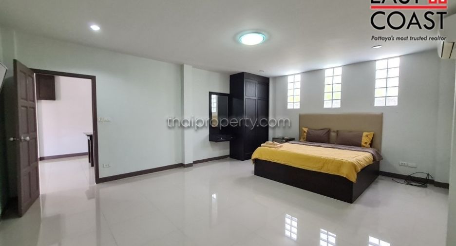 For sale 6 ベッドルーム house in Bang Lamung, Chonburi