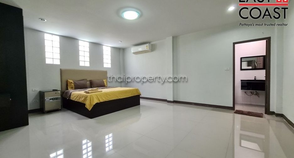 For sale 6 ベッドルーム house in Bang Lamung, Chonburi