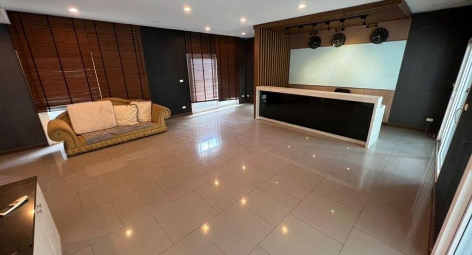 For sale and for rent 1 bed office in Bang Phli, Samut Prakan
