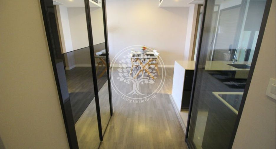 For rent and for sale 2 bedrooms condo in Sathon, Bangkok