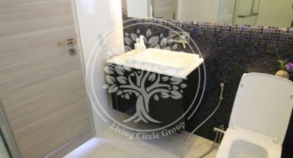 For rent and for sale 2 bedrooms condo in Sathon, Bangkok