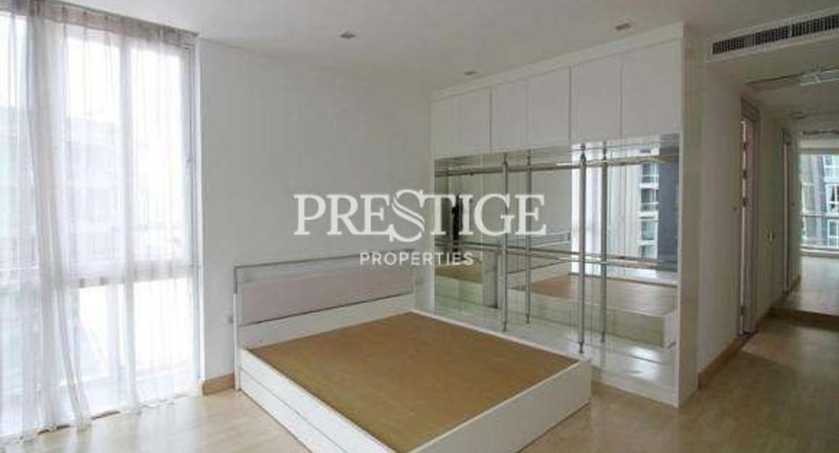 For sale 3 bedrooms condo in Central Pattaya, Pattaya