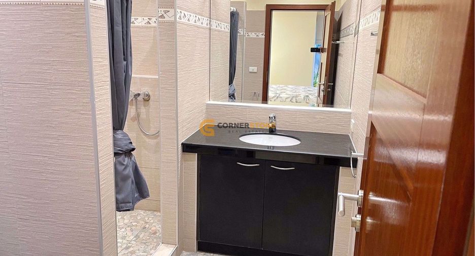 Haus zur Miete und zum Kauf mit 4 Zimmer in Bang Lamung, Chonburi