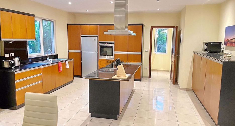 Haus zur Miete und zum Kauf mit 4 Zimmer in Bang Lamung, Chonburi