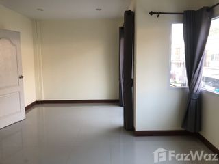 For rent 3 Beds townhouse in Pluak Daeng, Rayong