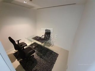 For rent 3 bedrooms condo in Pathum Wan, Bangkok