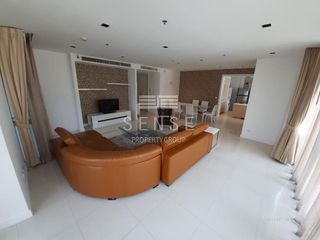 For rent 3 bedrooms condo in Pathum Wan, Bangkok