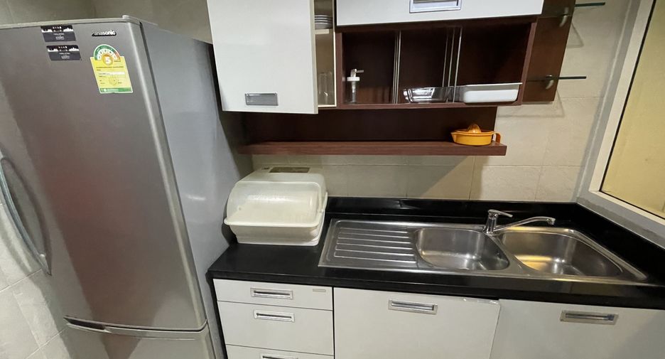 For rent 2 Beds condo in Khlong Toei, Bangkok
